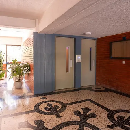 Airport * Лиссабон