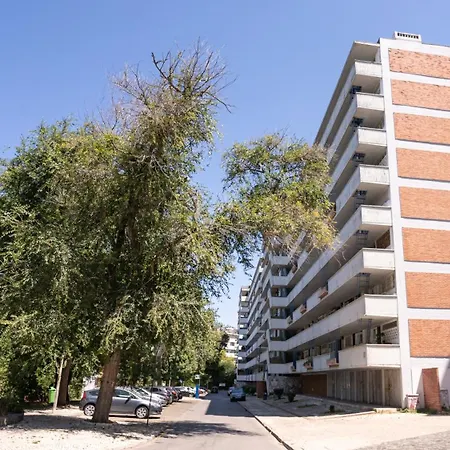 Airport * Лиссабон