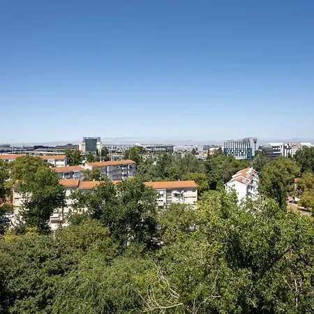 Апартаменти Airport